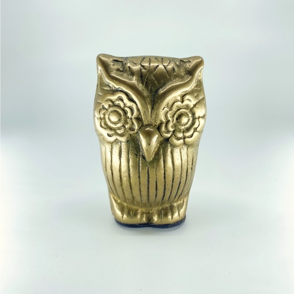 Vintage Brass Owl Figurine Paperweight • Mid Century Taiwan R.O.C. MCM Decor - Picture 2 of 10